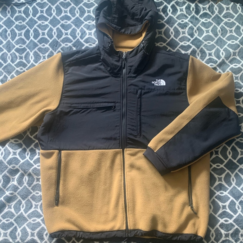 The North Face ZIP-Up Hooded Jacket